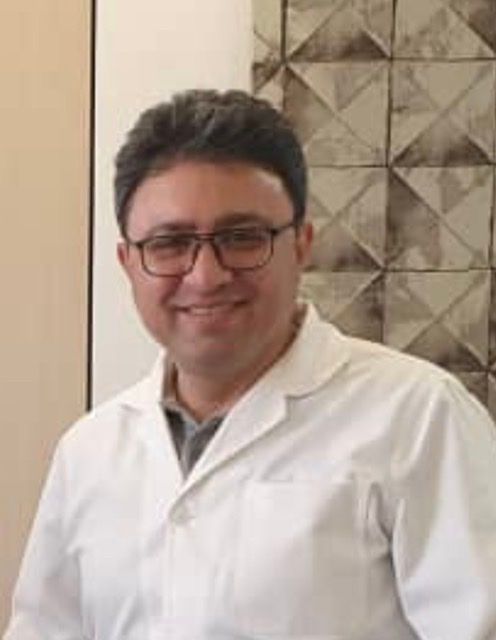 دکتر بابک مومنی