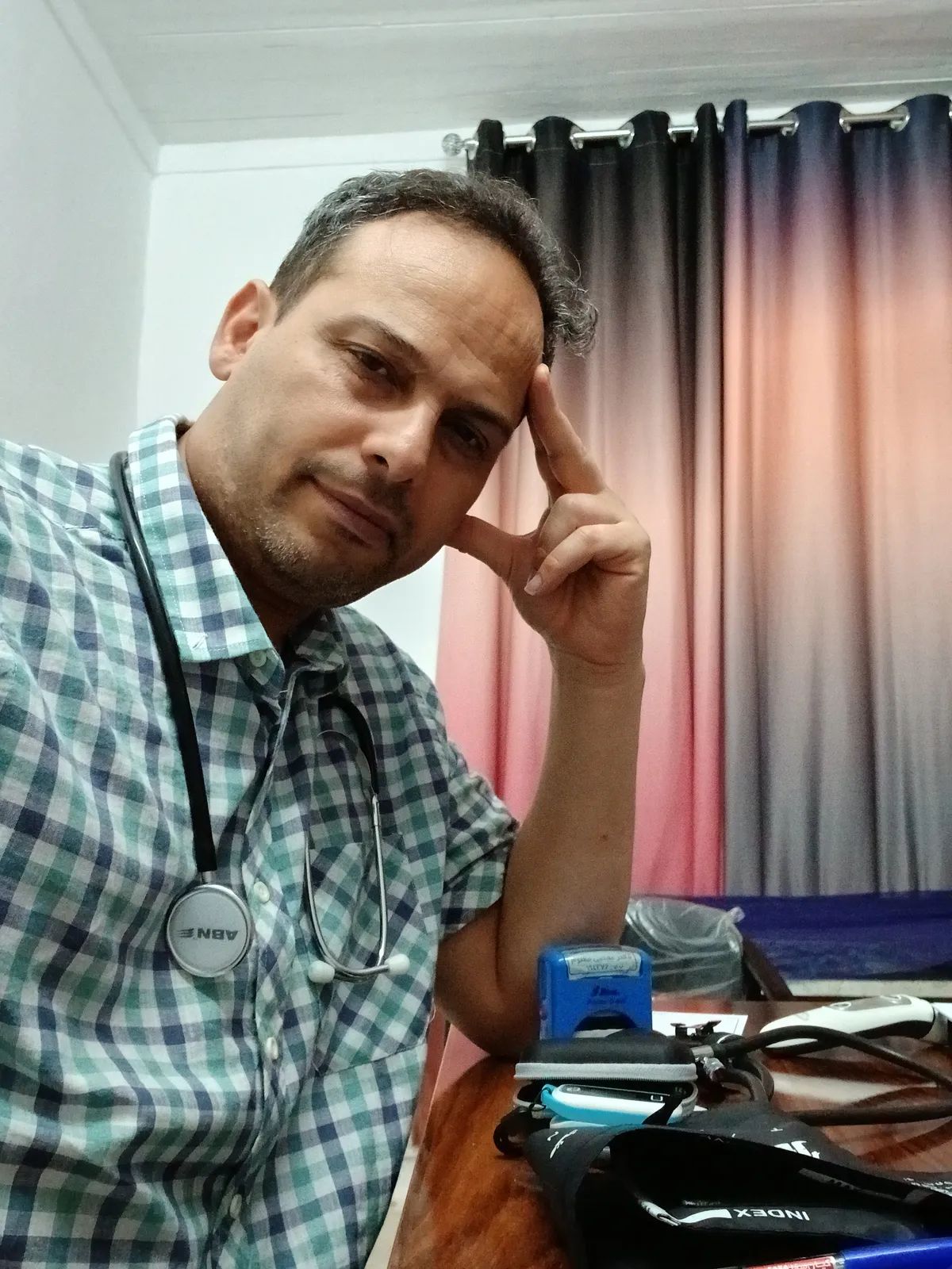 مجتبی مظلوم دکترای پزشکی