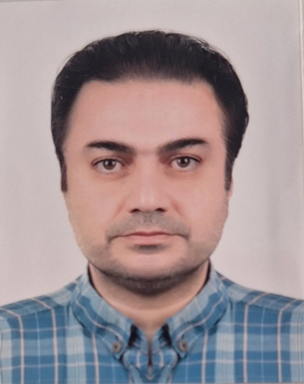 دکتر یوشع محمودی