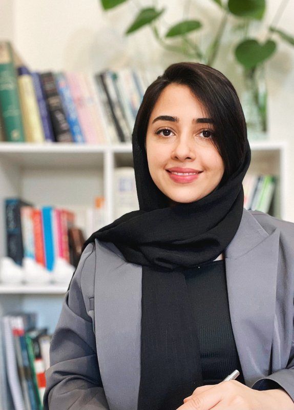 دکتر مهدیه محمودی