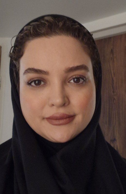 دکتر مینا نیک پور