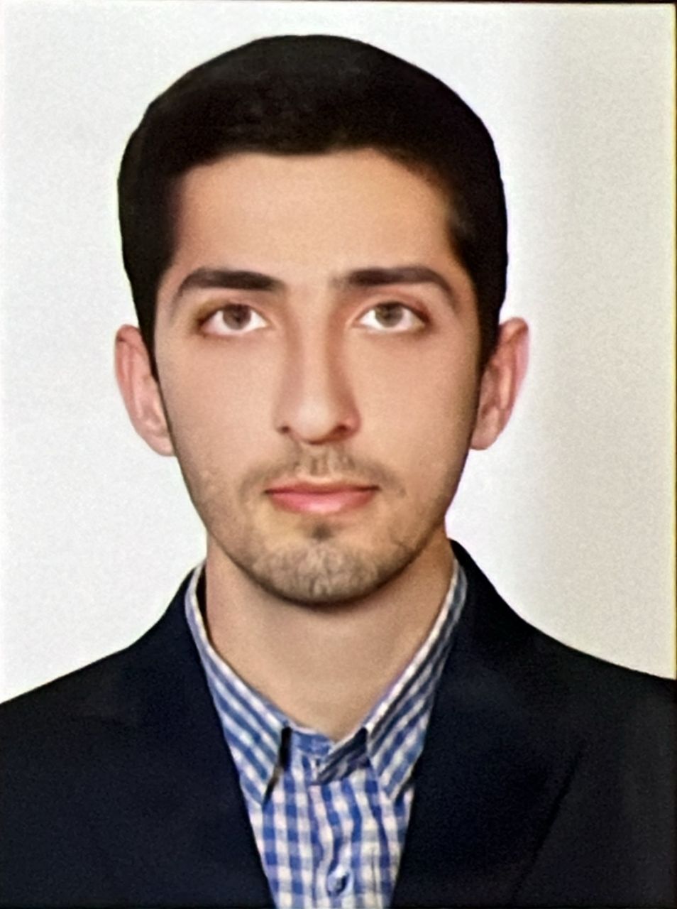 محمد بختیاری جراح مغز و اعصاب و ستون فقرات
