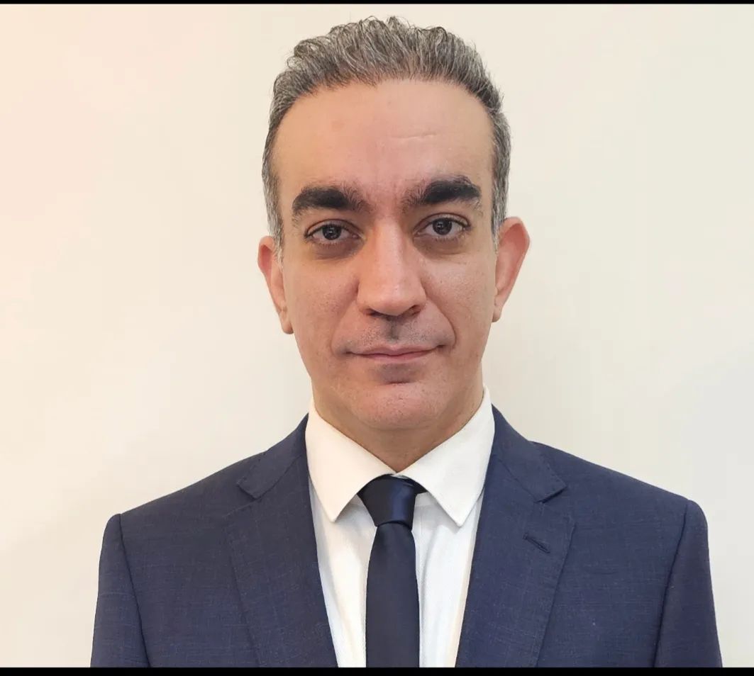 دکتر امیرمحسن خرمی ملایری فلوشیپ جراحی زانو ، تعویض مفصل زانو, متخصص ارتوپدی ،بورد تخصصی جراحی استخوان و مف…