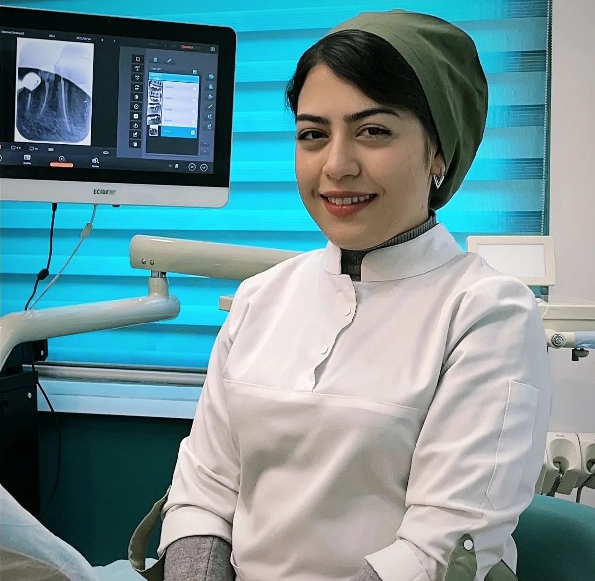 دکتر نسترن فرزندی