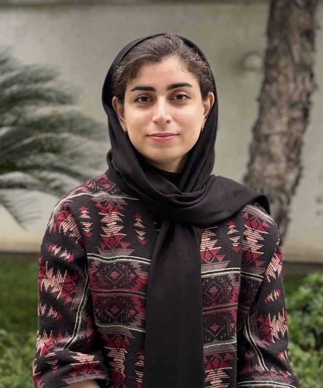 دکتر نگار حیدری رستمی متخصص بیماری‌های مغز و اعصاب و ستون فقرات (نورولوژی)