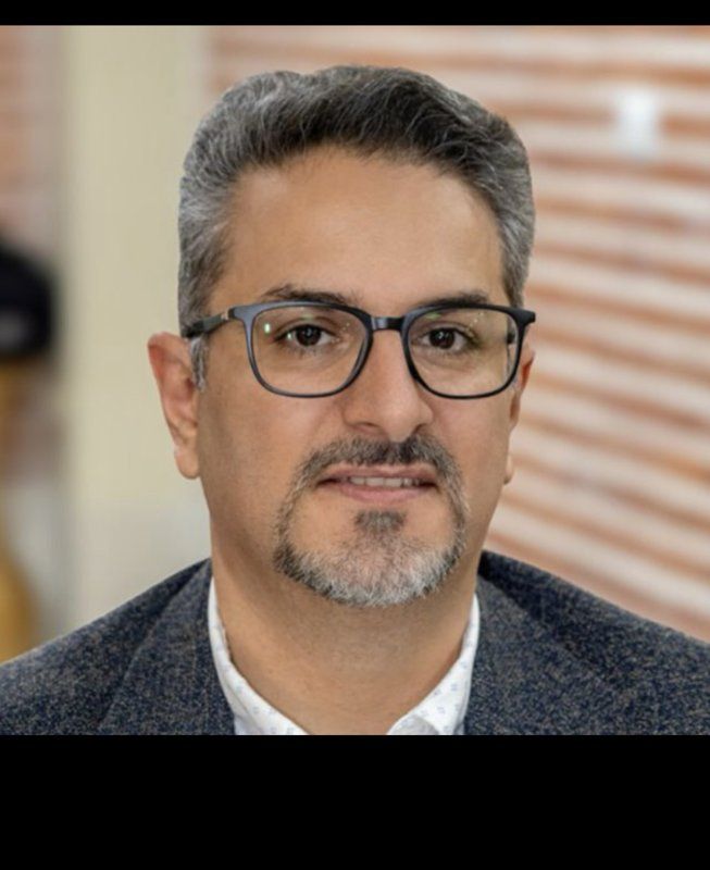 دکتر امیر کاظمی راد دکترای دندانپزشکی