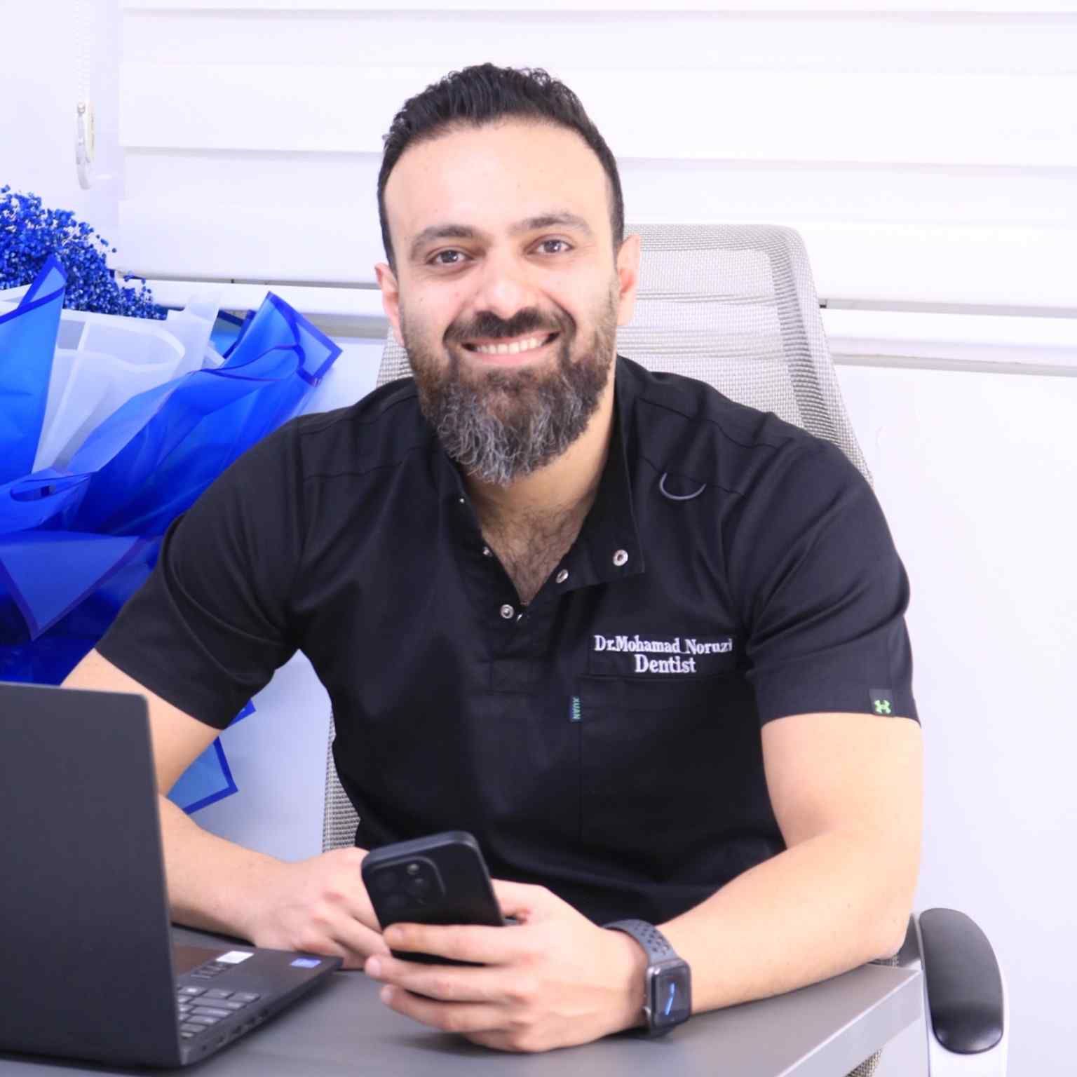 دکتر محمد نوروزی نطنزی دکترای دندانپزشکی