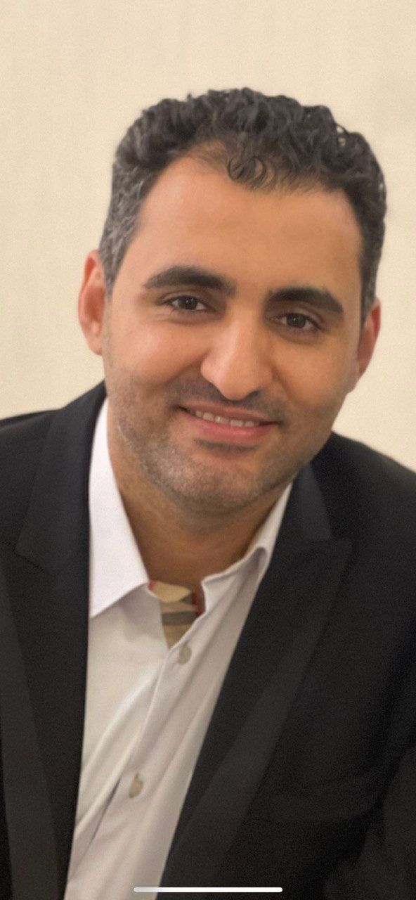 حسین محمدخانی متخصص جراحی دهان و فک و صورت