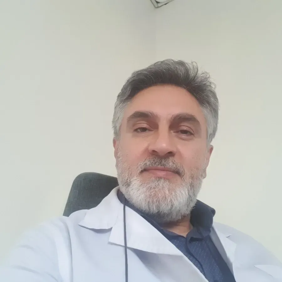 دکتر سیدارسلان خسروی دانشجوی دکترای تخصصی طب سنتی ایرانی, دکترای پزشکی