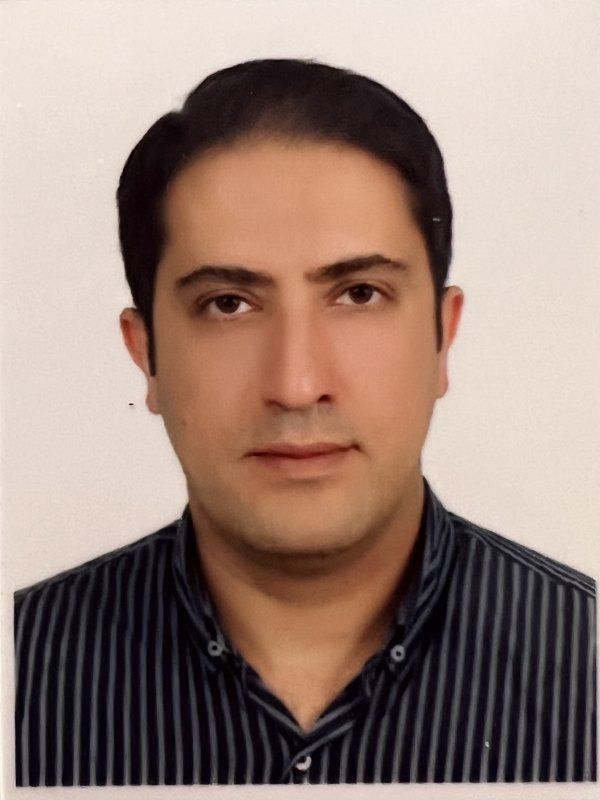 دکتر امیر حسنی