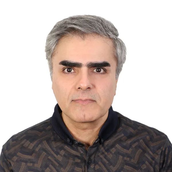 دکتر فرید مفید دکترای پزشکی