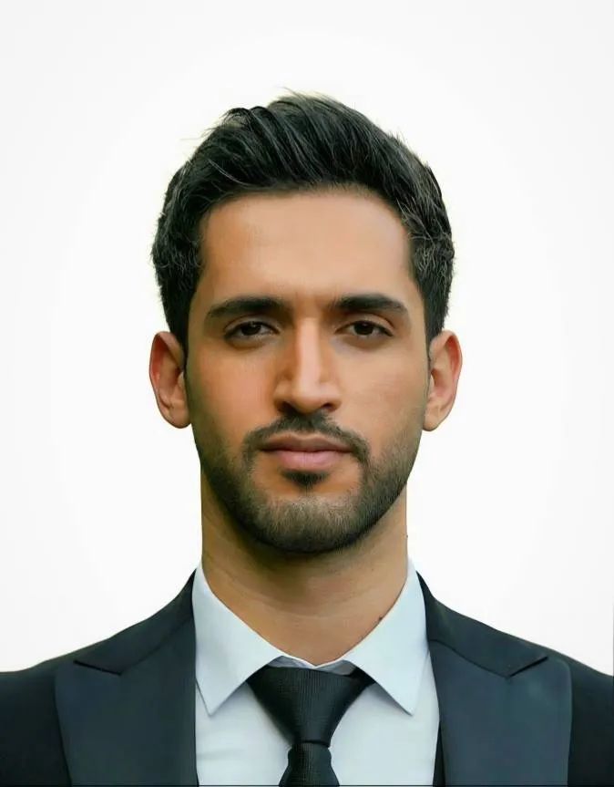 محمدعلی اسلامی متخصص گوش، گلو، بینی و جراحی سر و گردن و پلاستیک صورت فارغ التحصیل از دانشگاه تهران و دارای بورد تخصصی از این دانشگاه