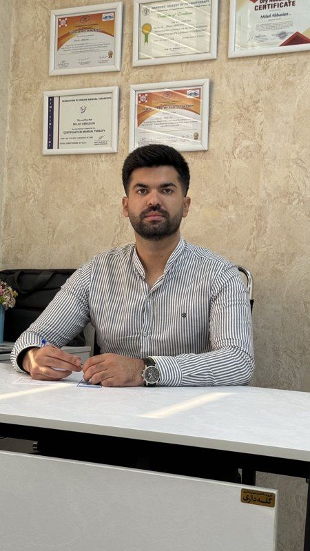 دکتر میلاد عباسیان