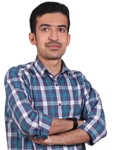 سیدمصطفی علی پورحسینی نیاکی دانشجوی تخصص بیماریهای داخلی