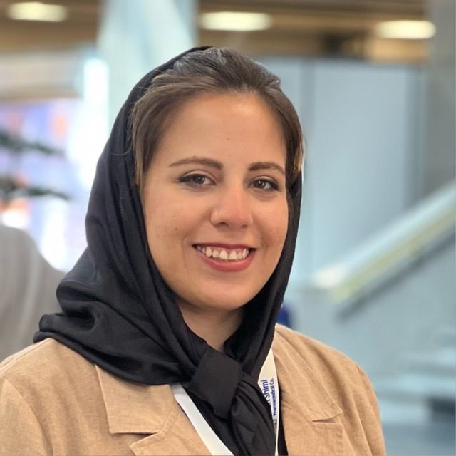 دکتر فاطمه سادات سادات حسینی
