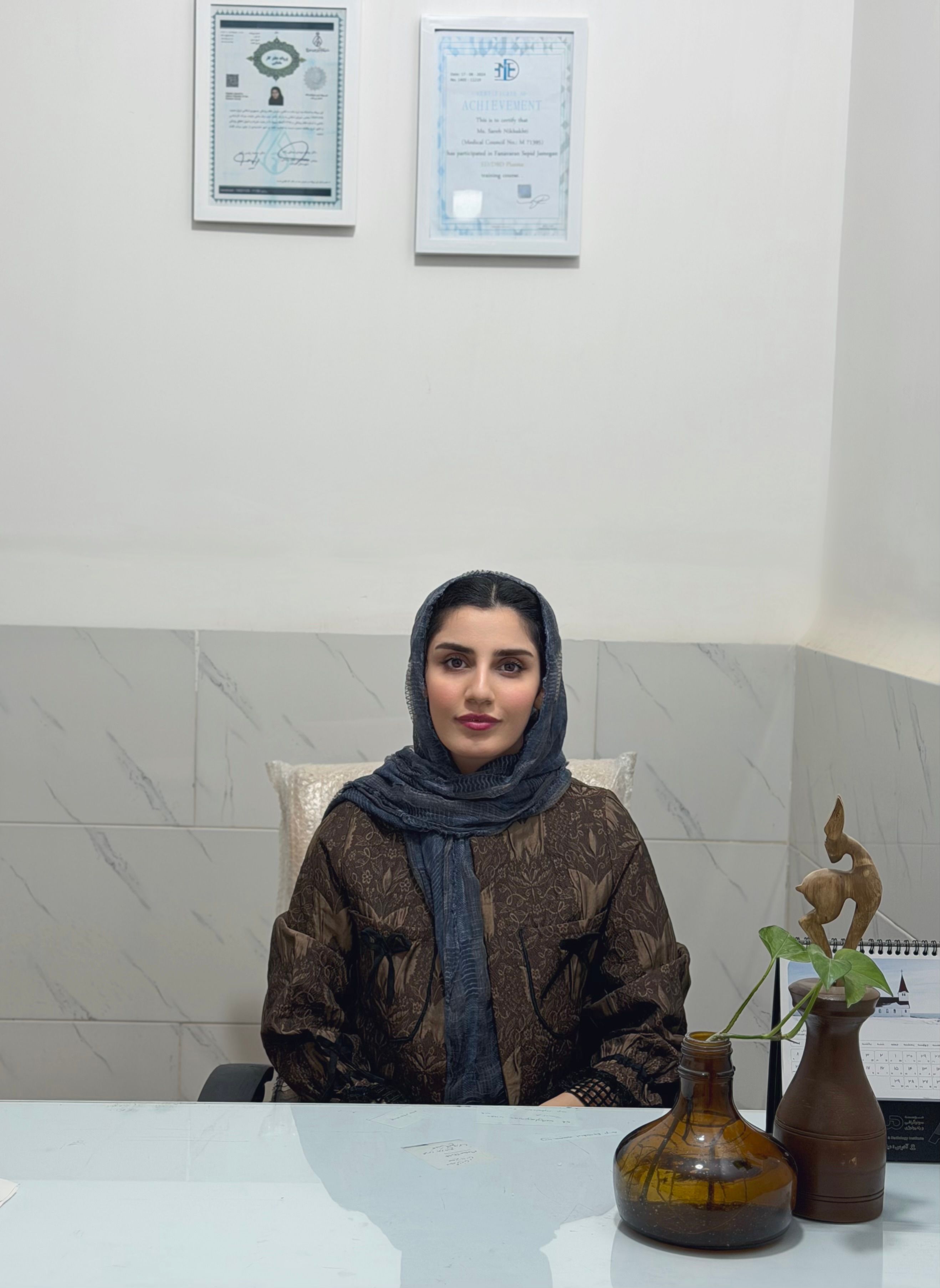 ساره نیک بختی کارشناس مامایی
