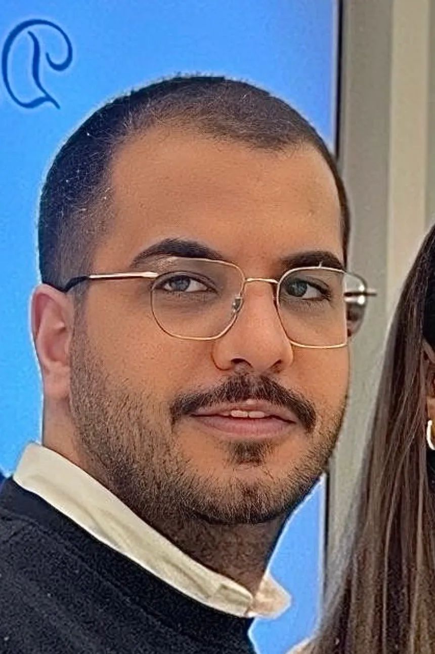 میلاد صیادی رزیدنت ارشد جراحی عمومی|تومور های دستگاه گوارش | سرطان معده | سرطان روده | سرطان مری | سرطان لوزالمعده | تیروئید | زخم معده | کولون | سرطان | درد شکم | آپاندیس| شقاق | هموروئید | کیسه صفرا