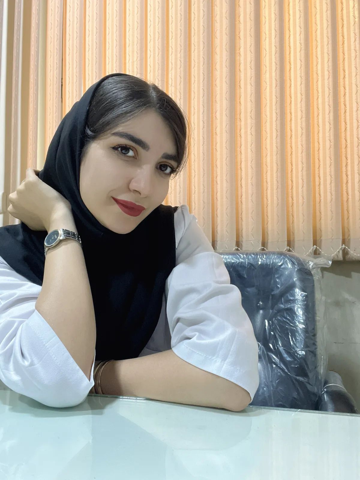 سارا بالاگر کارشناسی مامایی و بیماری های زنان