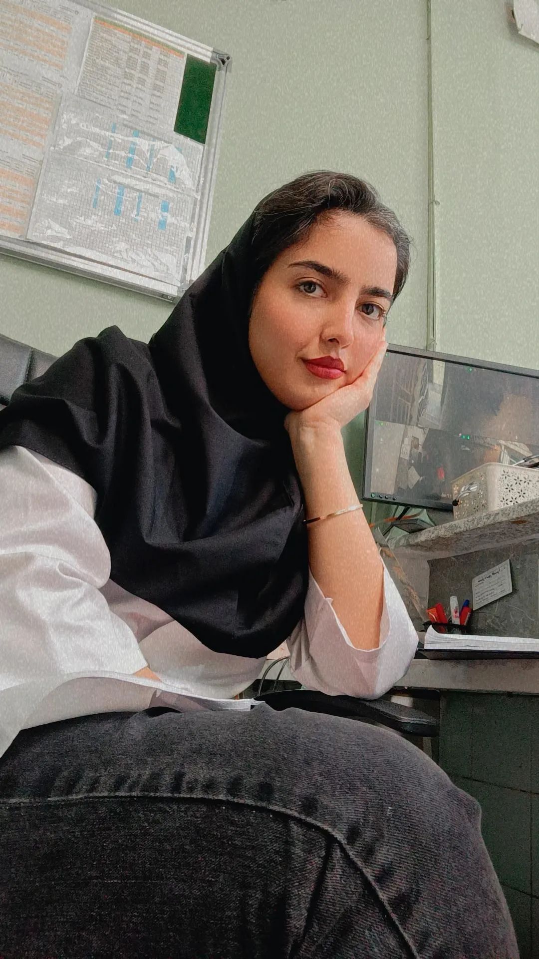 مریم رضائی کارشناسی مامایی|درمان عفونت های زنان|مشاوره و درمان نازایی|اصلاح سبک و درمان تخمدان پلی کیستیک|مشاوره روشهای پیشگیری از بارداری