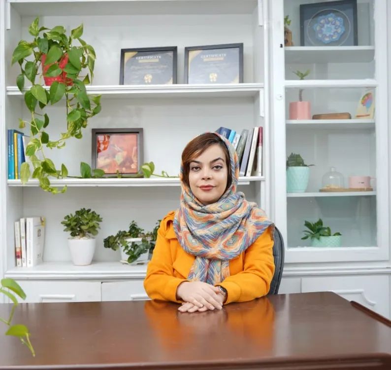 دکتر حوریا بروجردیان