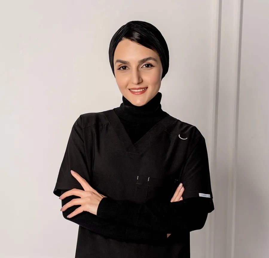 الماس عابدنژاد دکترای دندانپزشکی