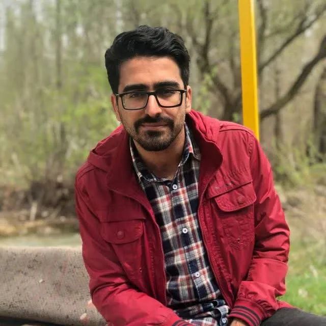 فرشید عباس زاده دکترای پزشکی