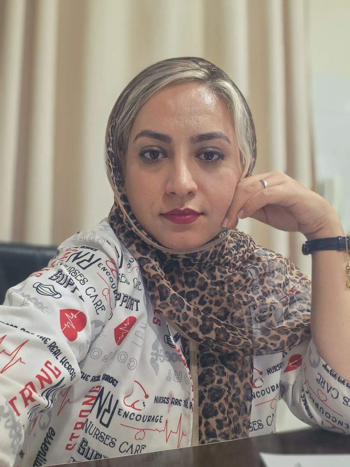 مهدیه حسنی کارشناسی مامایی