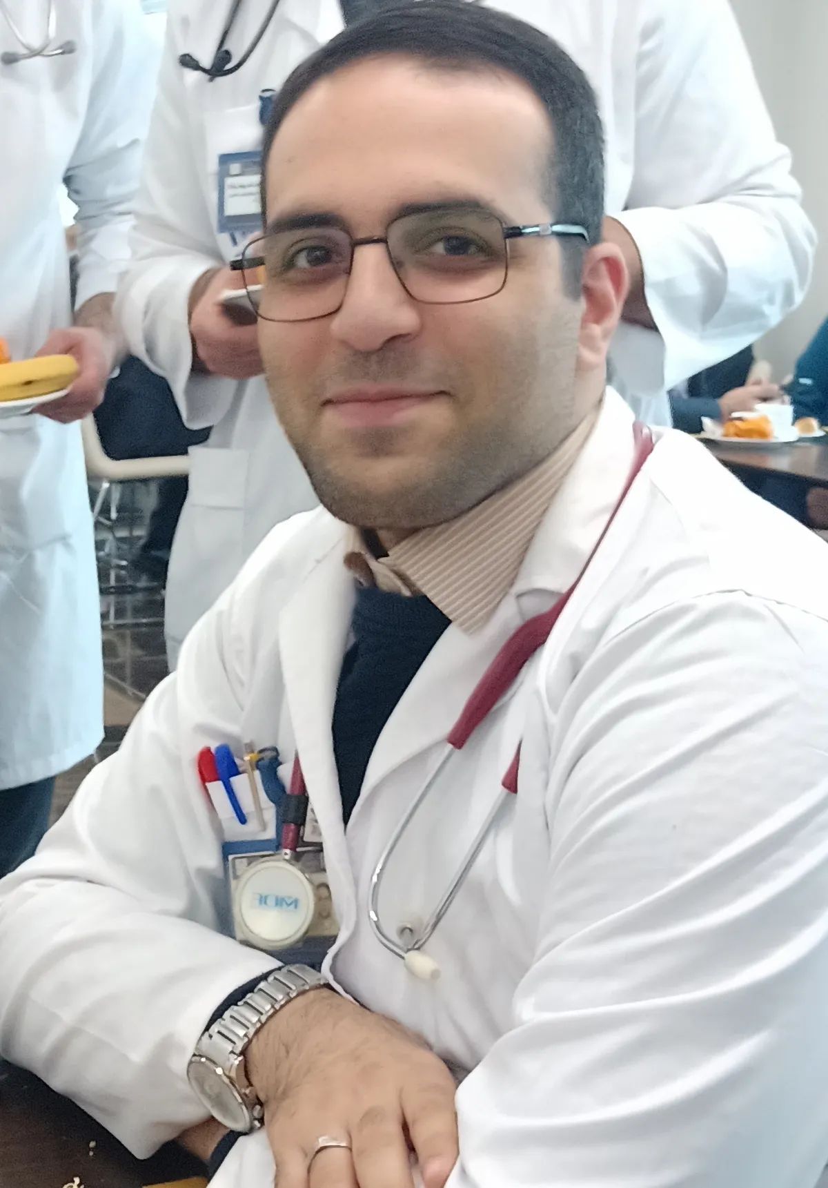 علیرضا محمدحسینی متخصص بیماریهای داخلی