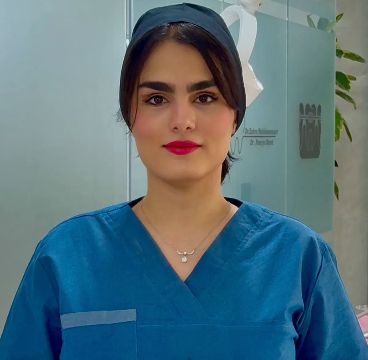 زهرا ملک منصوری دکترای حرفه‌ای دندانپزشکی