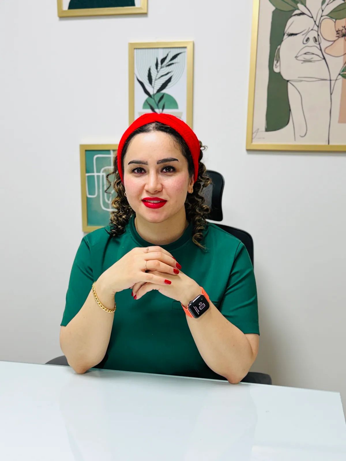 مریم متضرع متخصص زنان و زایمان
