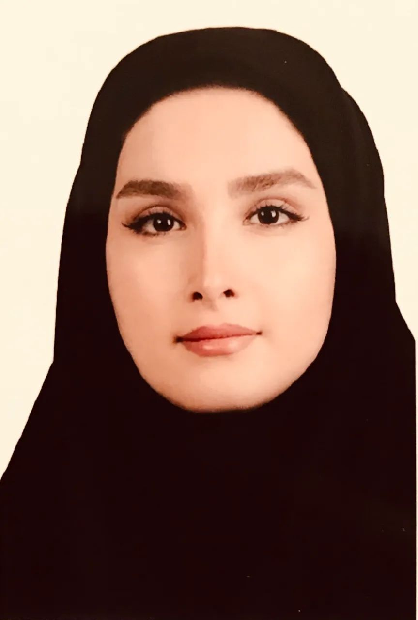 سیده محدثه موسوی مقدم متخصص و جراح بیماری‌های پوست ، مو ، زيبايي و ليزر( داراي بورد تخصصي از دانشگاه علوم پزشكي تهران)