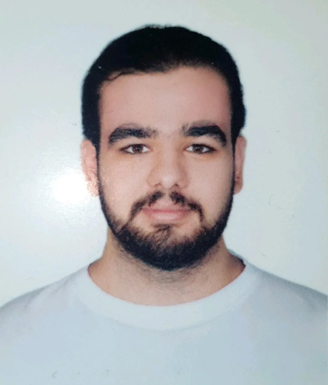 کیارش نیکخواه کله کارشناس علوم تغذیه