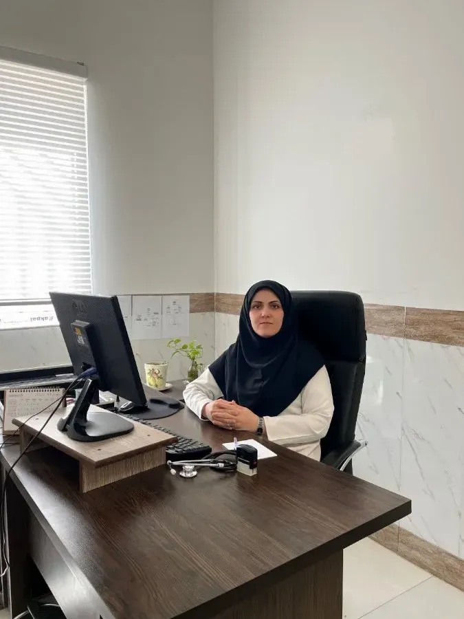 دکتر سعیده صباغزادگان دکترای تخصصی طب سنتی ایرانی