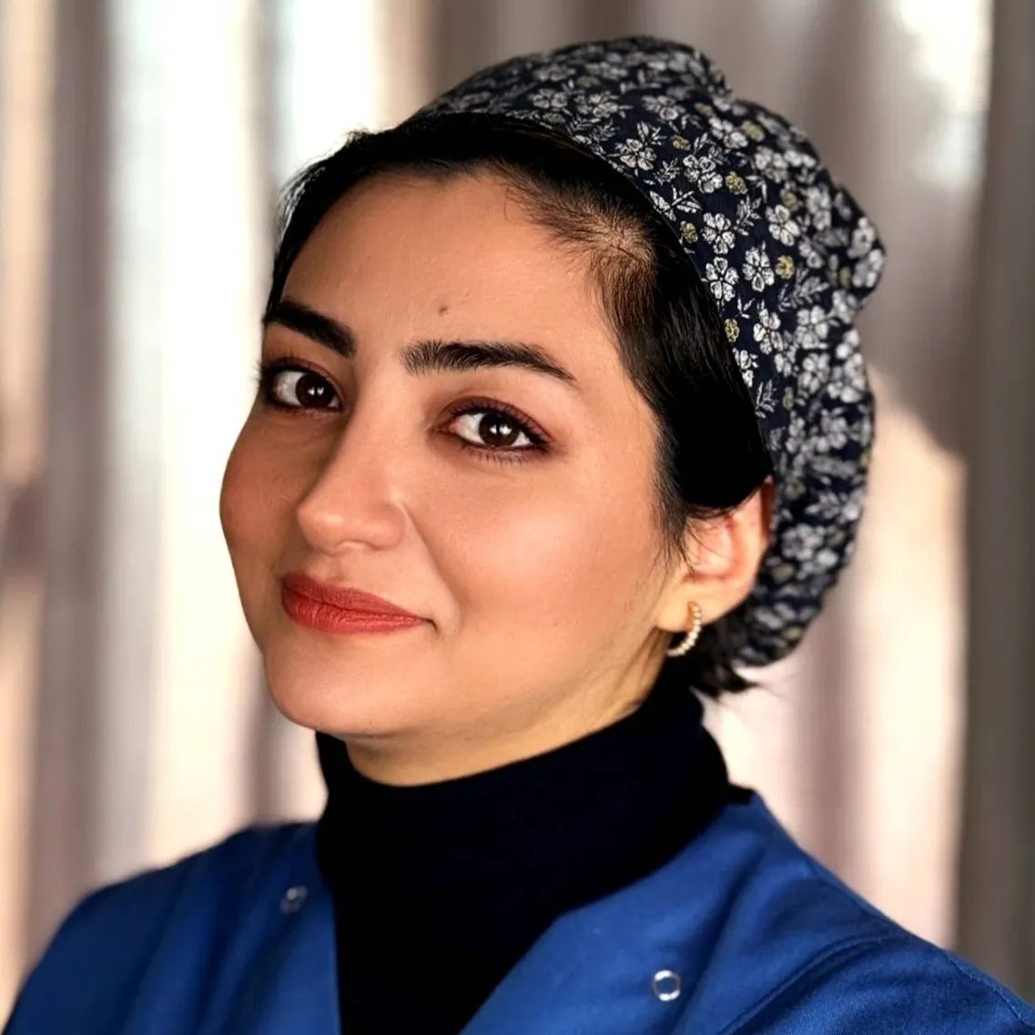 هلیا حسن زادمجدی دکترای حرفه‌ای دندانپزشکی | ایمپلنت | اطفال | پروتز | عصب کشی | ترمیم