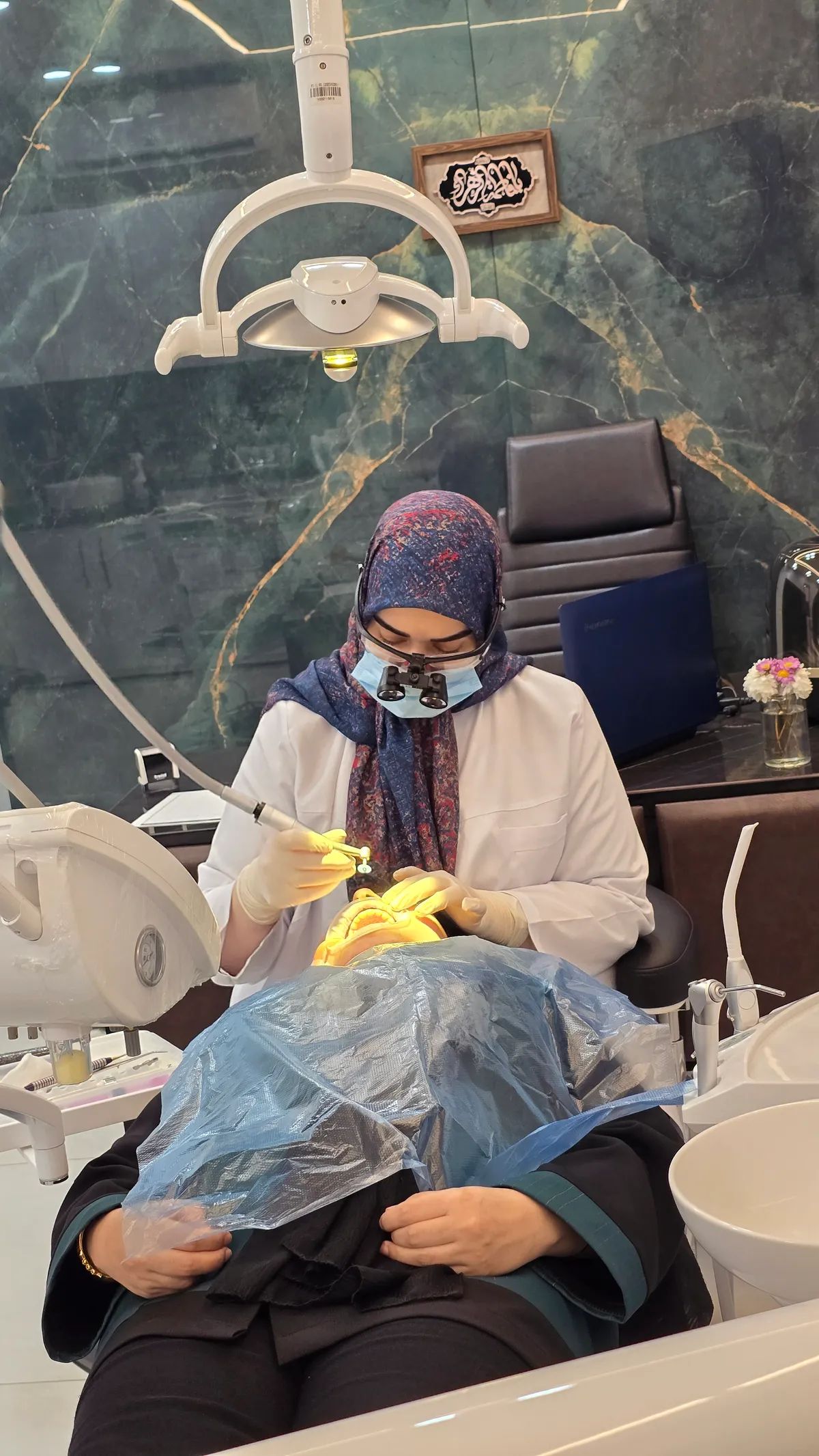 الهه مصلحی پور دکترای دندانپزشکی