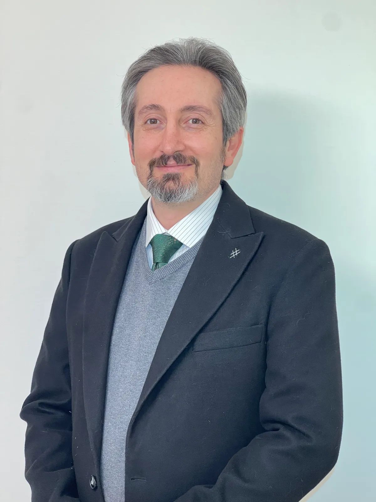 دکتر یوسف بوستان سعدی متخصص چشم پزشکی, دکترای پزشکی