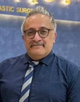 دکتر وحید امینی فوق متخصص جراحی پلاستیک، ترمیمی و سوختگی, متخصص جراحی عمومی, دکترای حرفه ای پزشکی