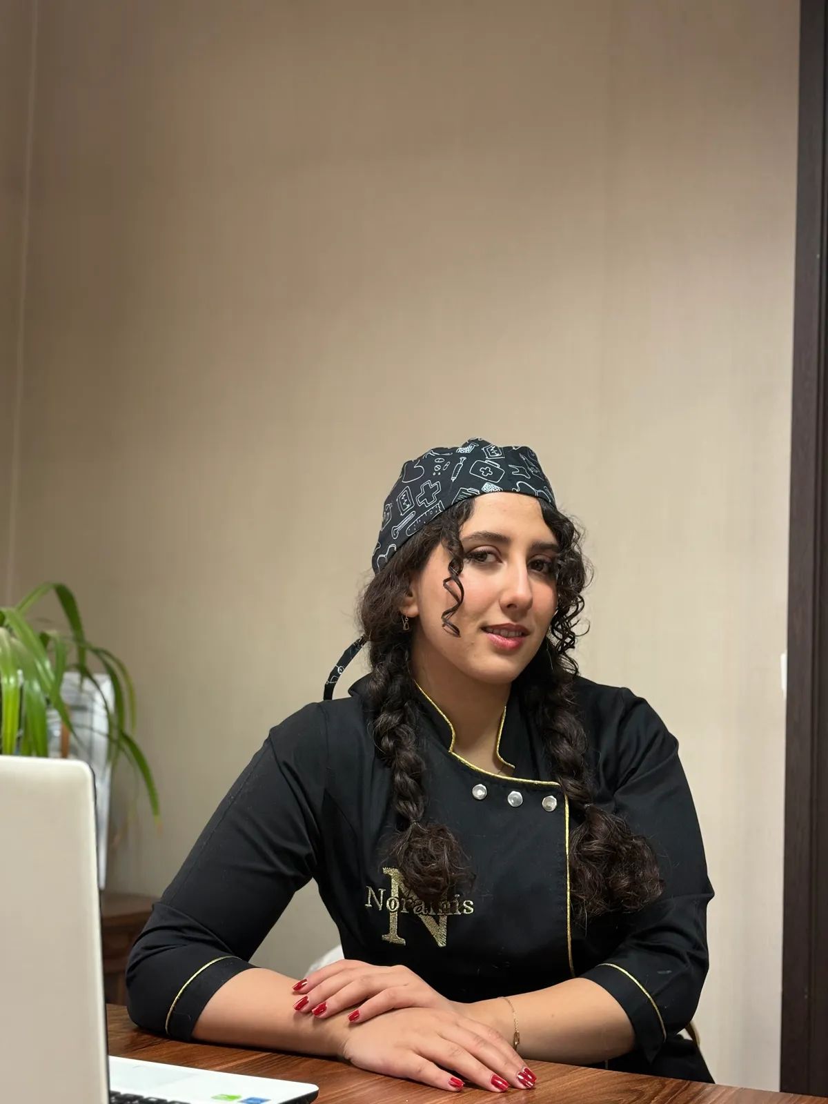 مهدیه شیرمحمدی کارشناس مامایی