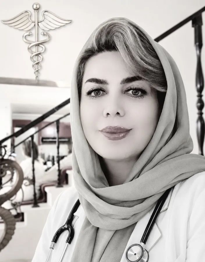 نرگس قدیری کارشناس مامایی