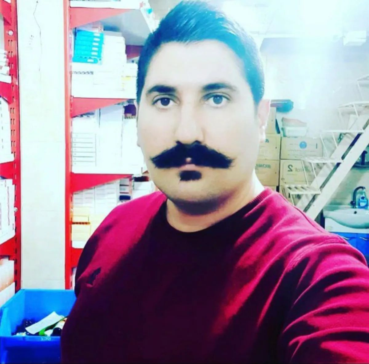 افشین رحیمی نیا دکترای داروسازی