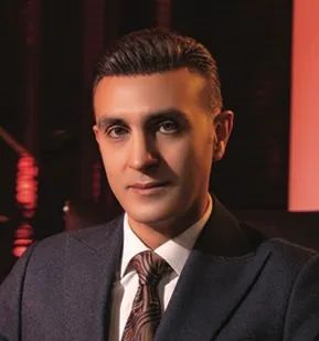 دکتر کامیار آئین فر متخصص ارتوپدی, دکترای پزشکی