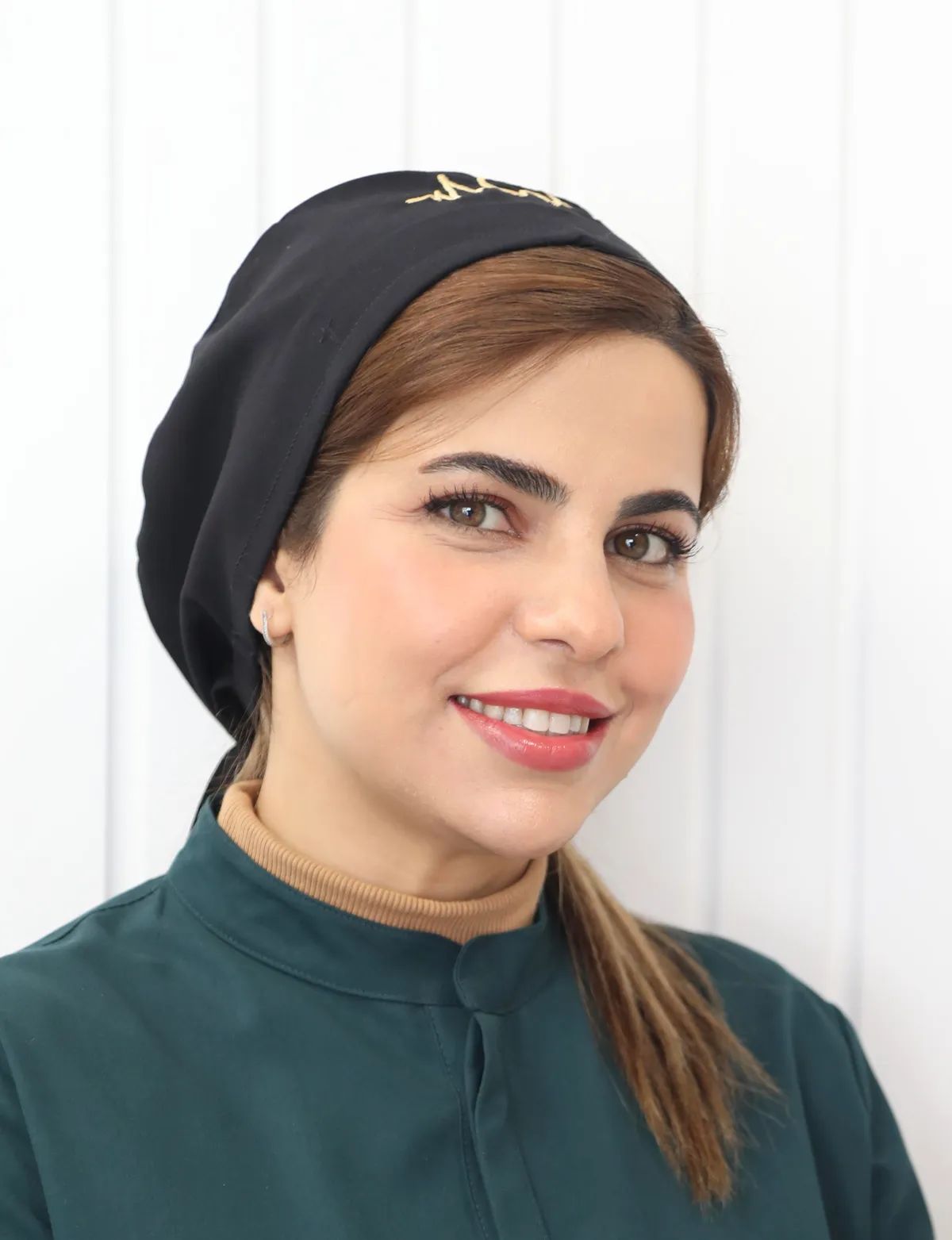 دکتر نادیا نوری یادکوری متخصص پروتزهای دندانی, دکترای دندانپزشکی