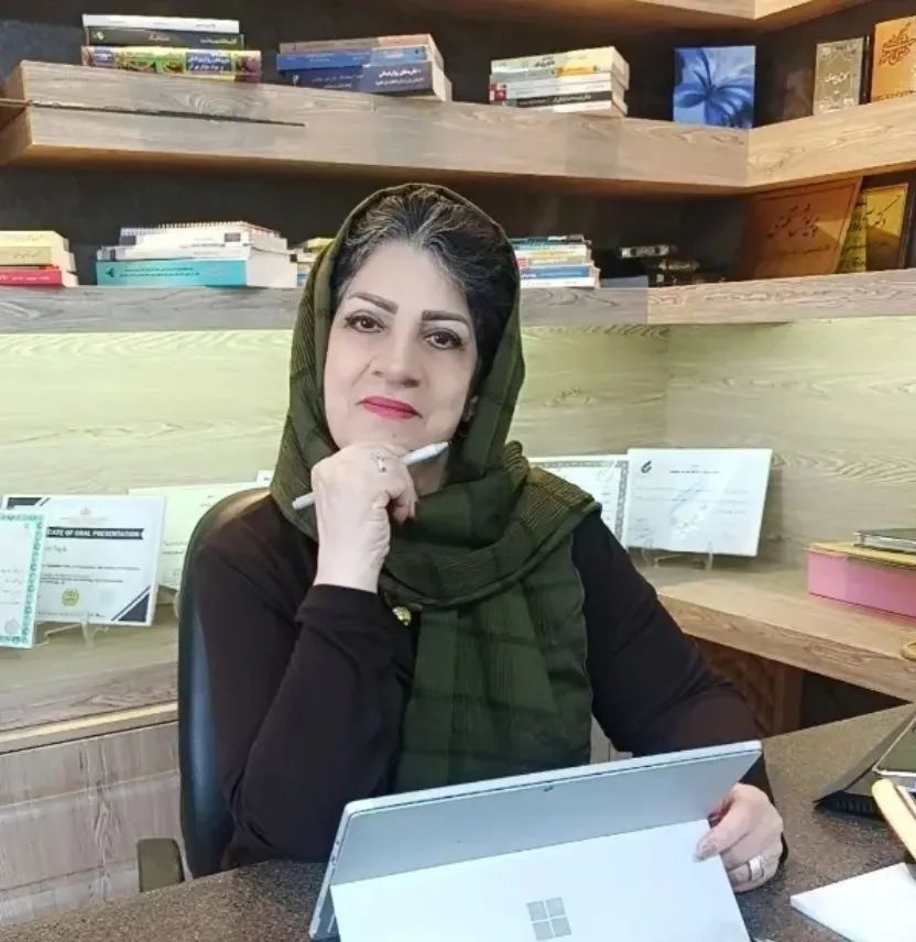 سیده فخرالسادات سجادیان کارشناس ارشد روانشناسی عمومی
