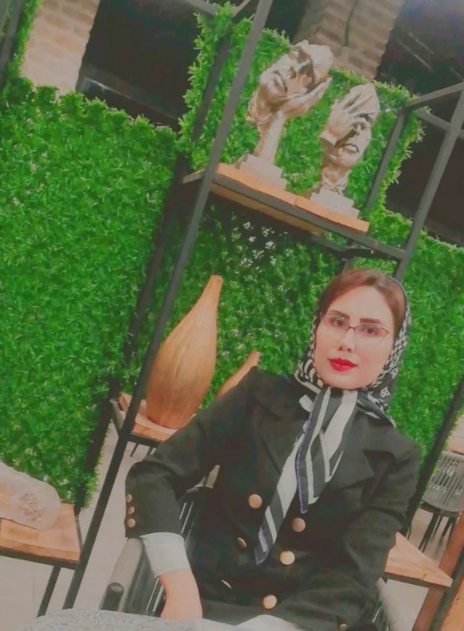 فاطمه صحرائی قمشی کارشناس مامایی