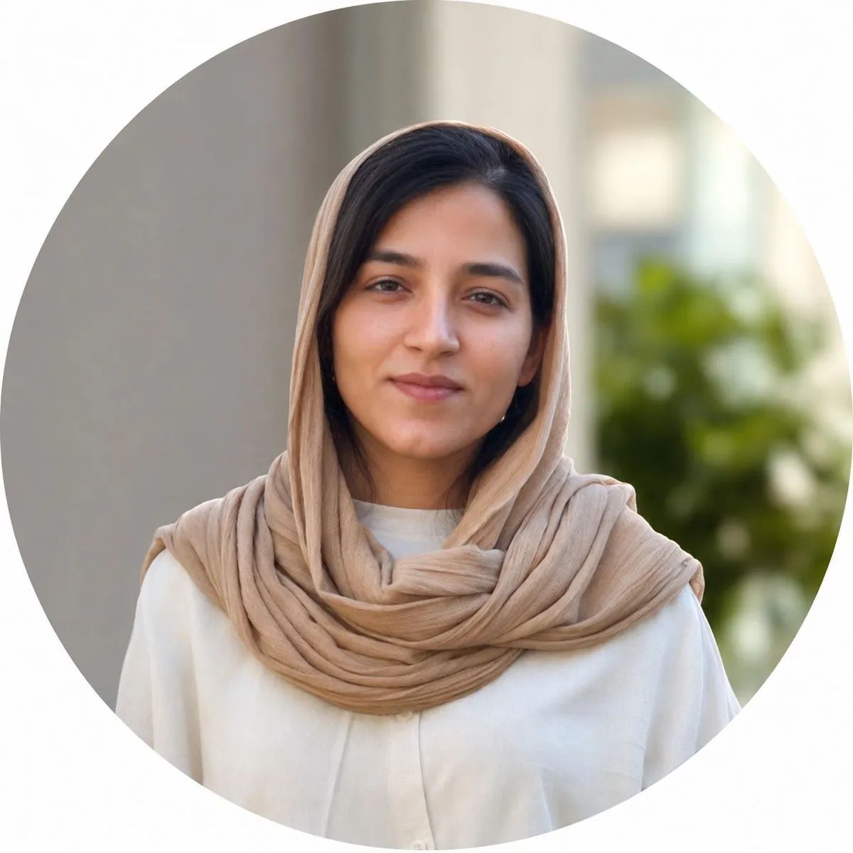 نیلوفر خادمی کارشناس اعضای مصنوعی و وسایل کمکی