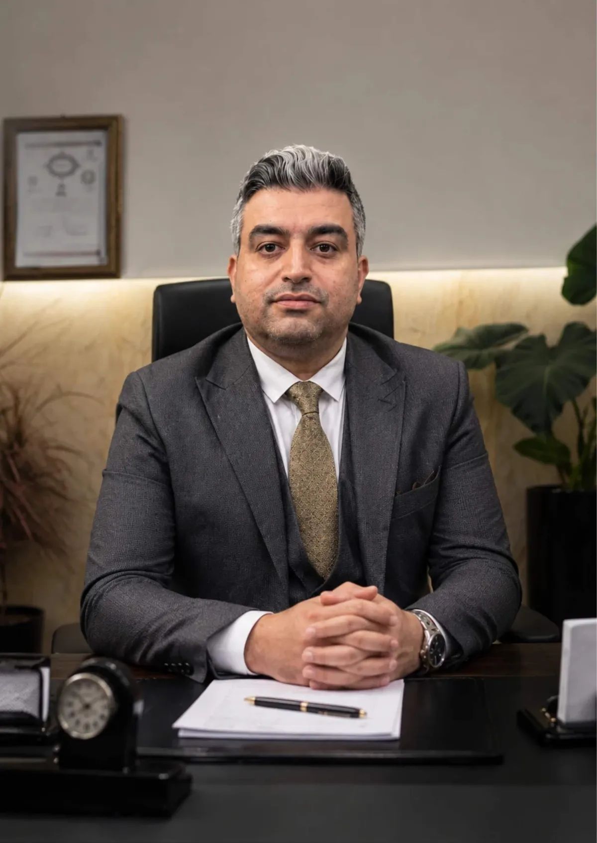 دکتر مهدی بیوسه متخصص بیماریهای مغز و اعصاب, دکترای پزشکی