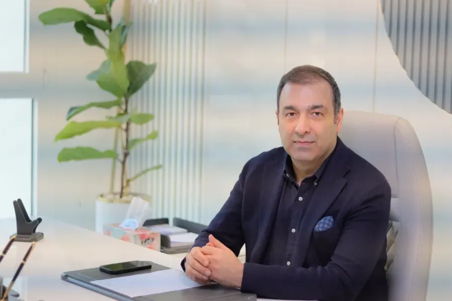 شهریار حدادی ابیانه فوق تخصص جراحی پلاستیک، ترمیمی و سوختگی