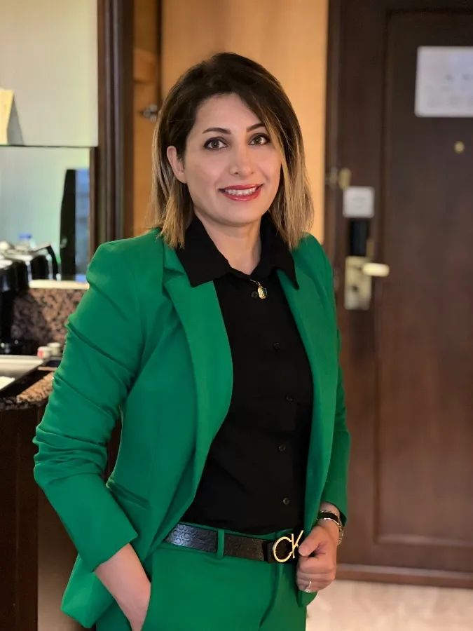 دکتر ندا ساجدی نژاد متخصص پریودانتیکس, دکترای دندانپزشکی