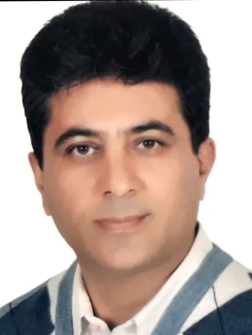 دکتر مهدی پوراقاکوچک دکترای پزشکی