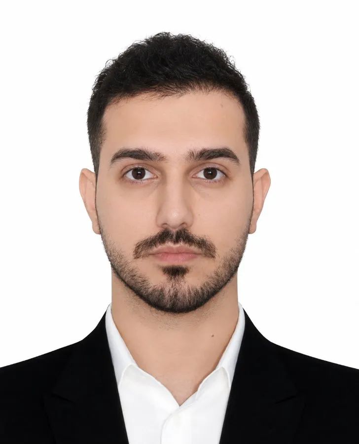 مهدی محمدنژاد دکترای دندانپزشکی